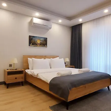 Professionally Maintained, Spacious New Residences Near Lara & Kundu Apartament