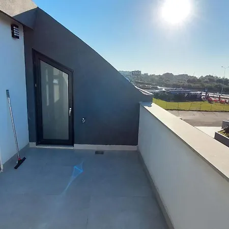 Apartament Professionally Maintained, Spacious New Residences Near Lara & Kundu *